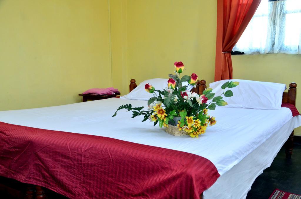 The Garden Rest Hotel Kandy Bilik gambar