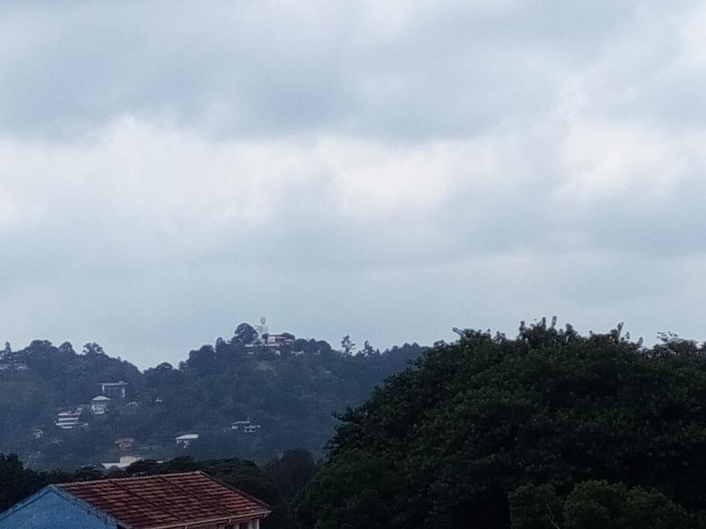 The Garden Rest Hotel Kandy Luaran gambar